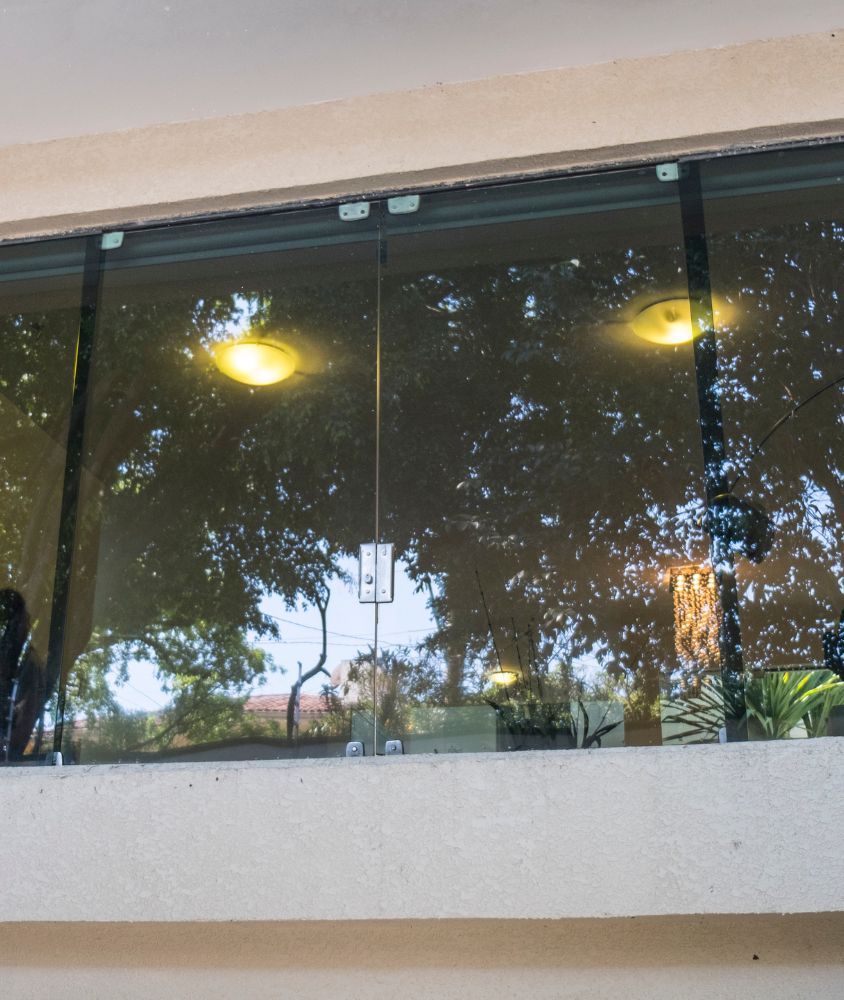 janela de vidro em Salvador